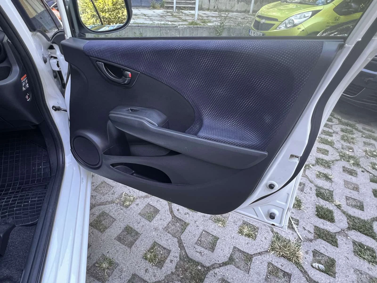 Honda Jazz, снимка 9 - Автомобили и джипове - 55901936