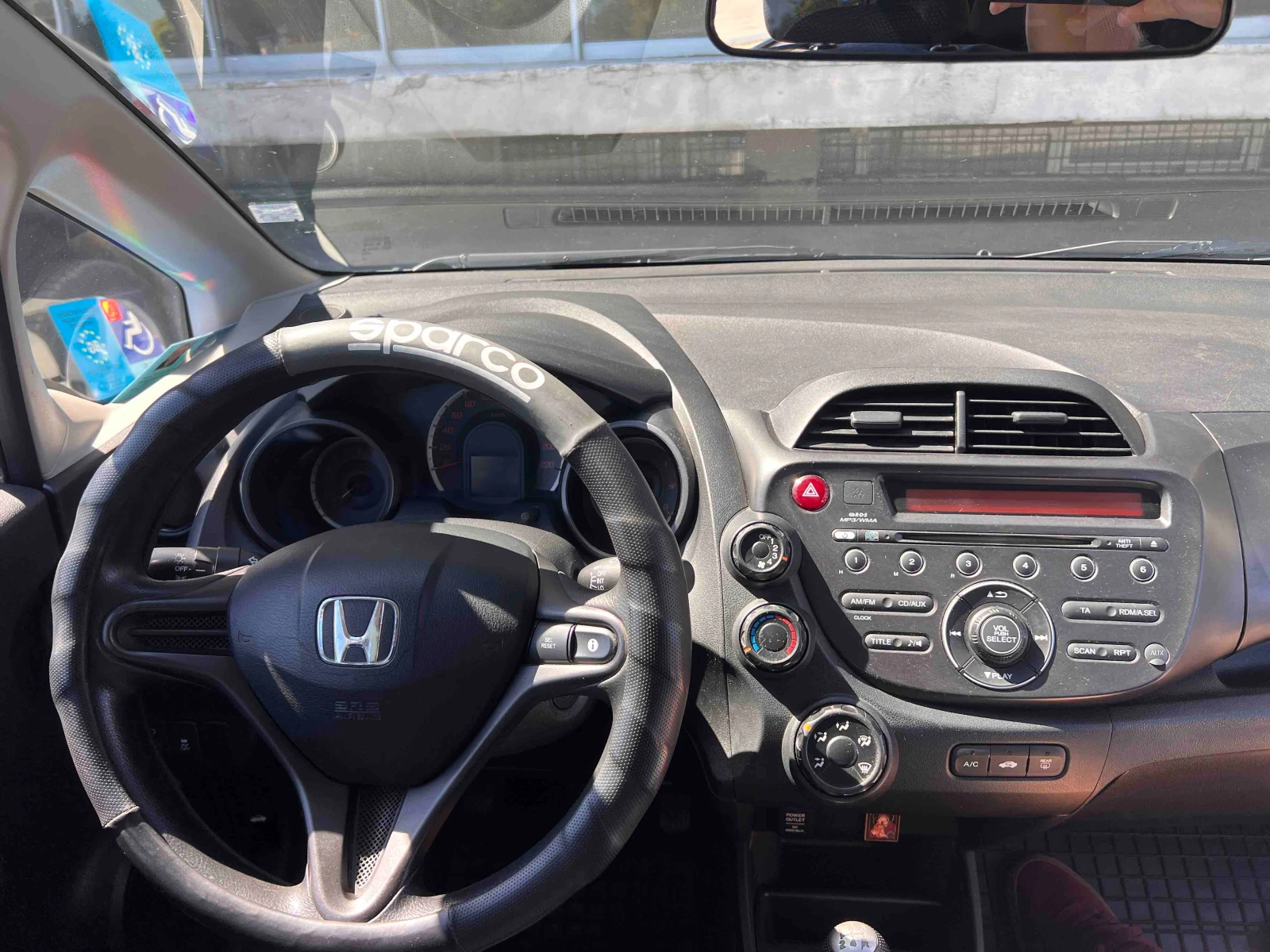 Honda Jazz, снимка 6 - Автомобили и джипове - 55901936