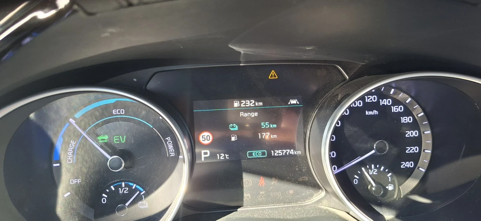 Kia Ceed 1.6 PHEV Executive, снимка 7 - Автомобили и джипове - 56524107