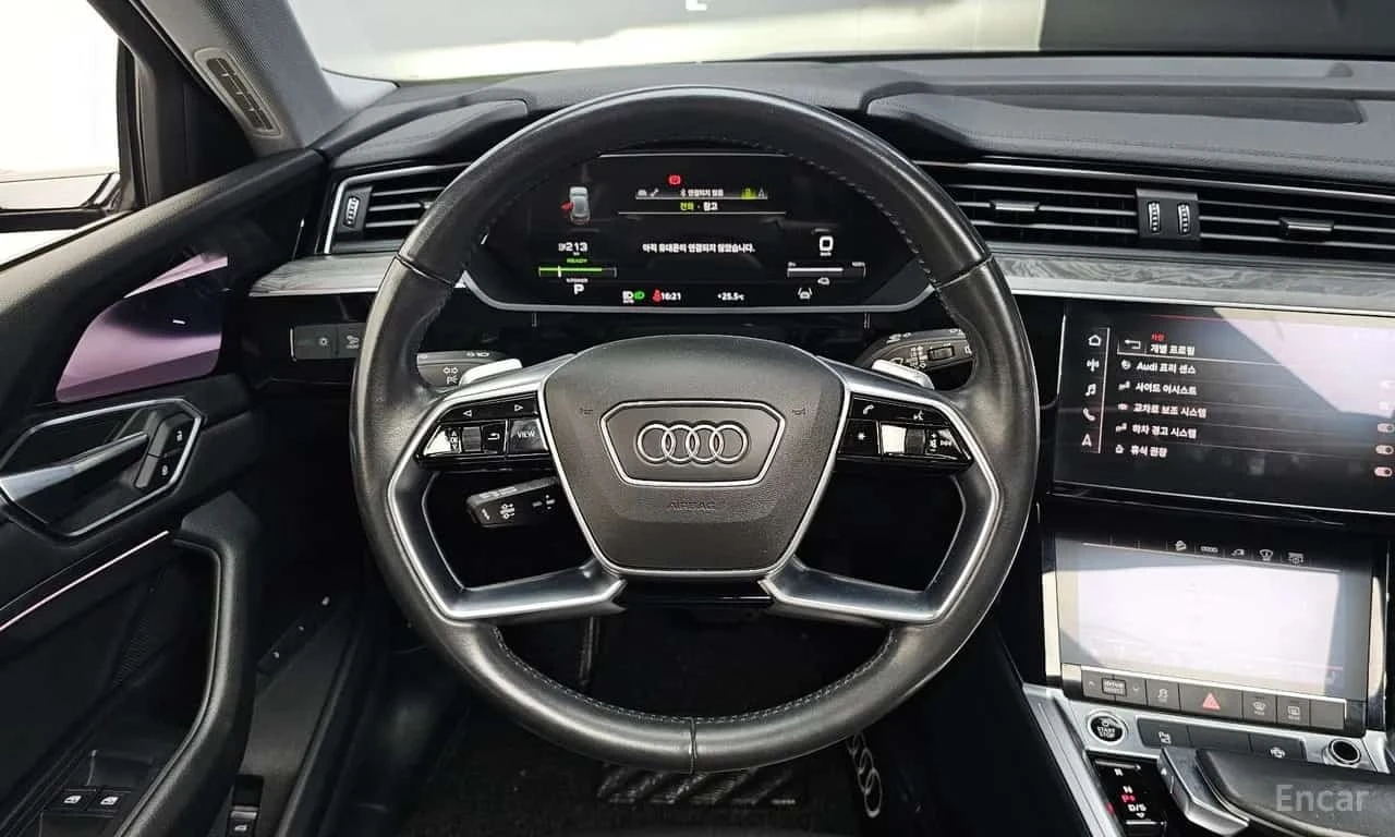 Audi E-Tron * 50 Quattro * , снимка 13 - Автомобили и джипове - 56736709