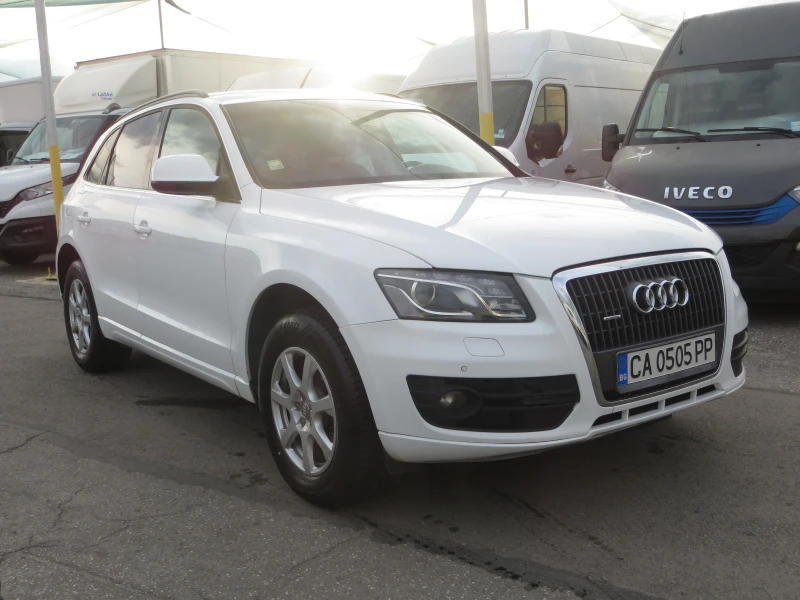 Audi Q5 2.0 TDI, снимка 6 - Автомобили и джипове - 47445311