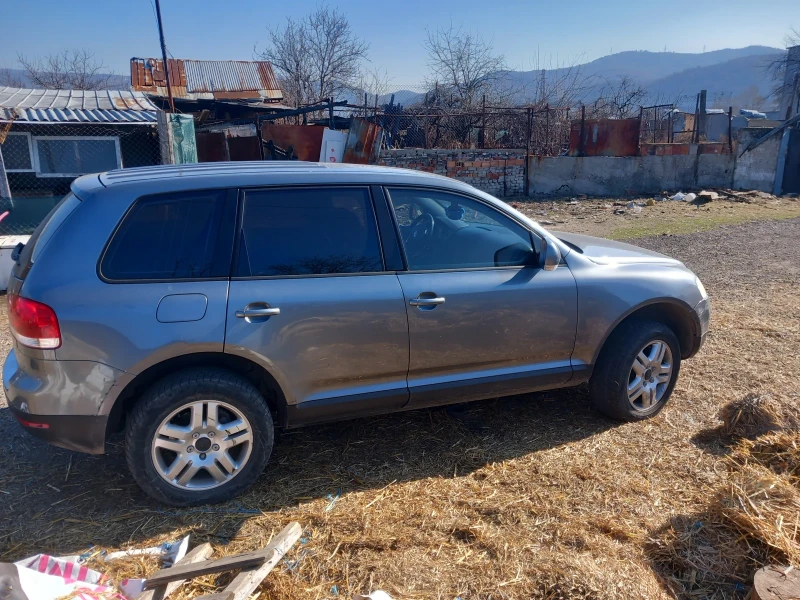 VW Touareg Бензин газ, снимка 2 - Автомобили и джипове - 49008130