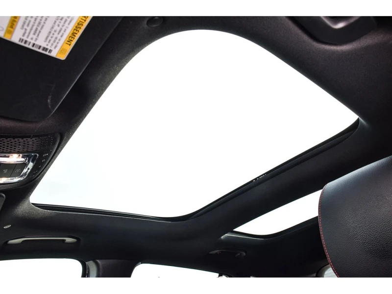 Mercedes-Benz GLA 250 AMG PACK * * CARFAX * * АВТО КРЕДИТ * * , снимка 15 - Автомобили и джипове - 52678749