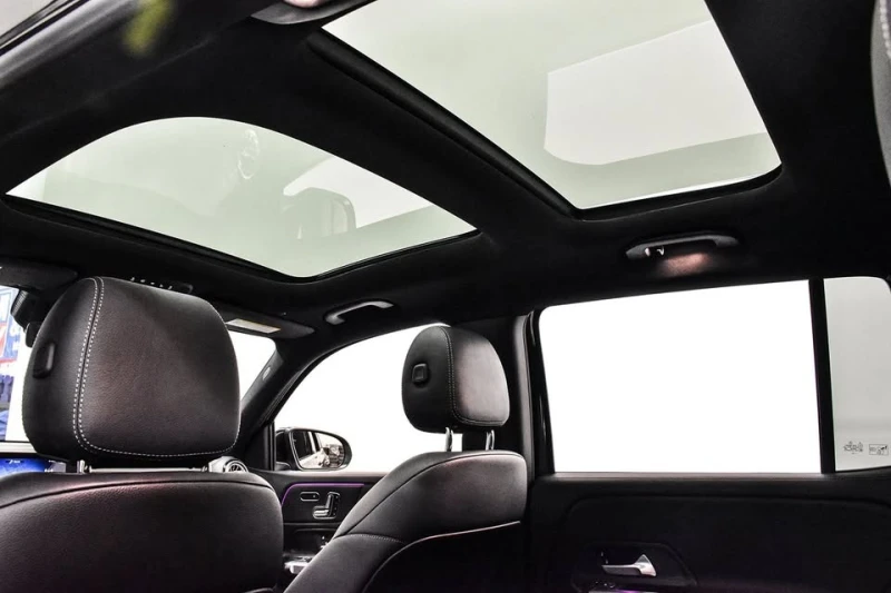 Mercedes-Benz GLB 250 AMG PACK * * CARFAX * * АВТОКРЕДИТ * * , снимка 15 - Автомобили и джипове - 53000715