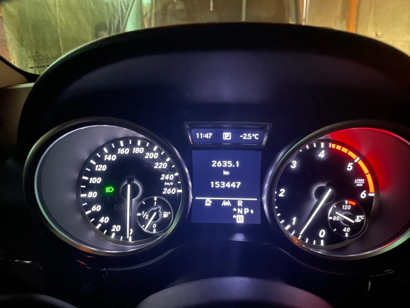 Mercedes-Benz ML 350, снимка 8 - Автомобили и джипове - 53130554