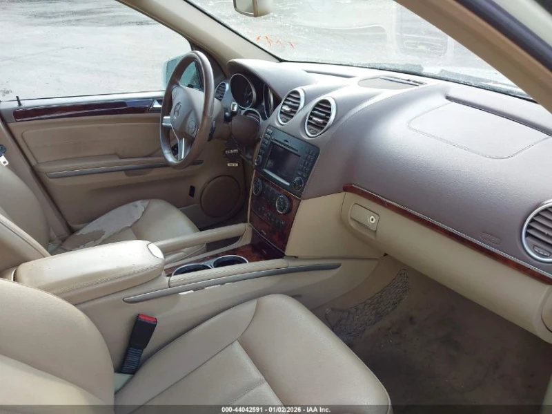 Mercedes-Benz GL 450 4.6l 4Matic, снимка 5 - Автомобили и джипове - 53234227