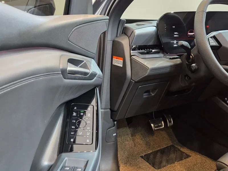 Audi Q6 PERFORMANCE | 360 CAM* ПОДГРЕВ* ОБДУХВАНЕ* , снимка 15 - Автомобили и джипове - 56738861