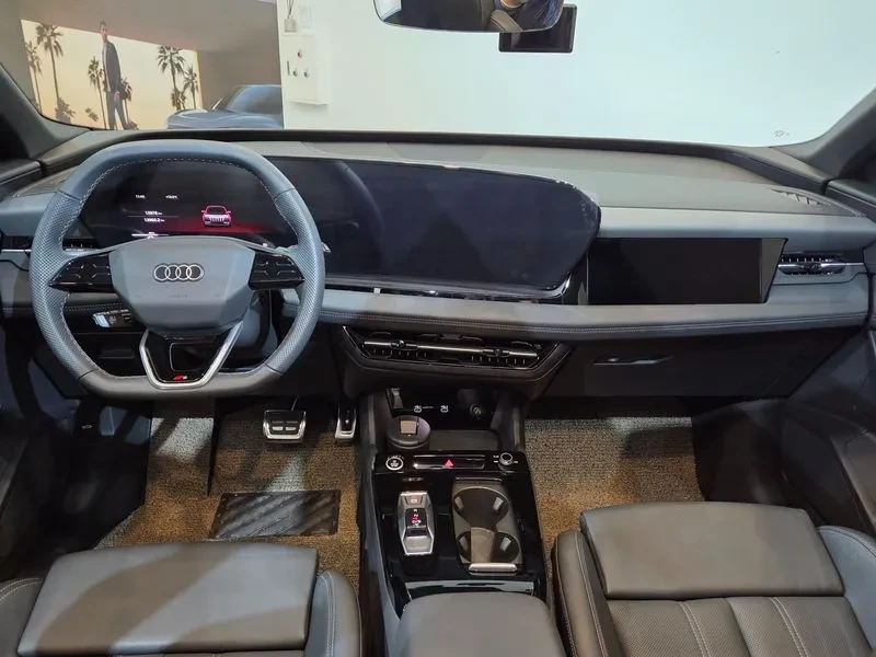 Audi Q6 PERFORMANCE | 360 CAM* ПОДГРЕВ* ОБДУХВАНЕ* , снимка 8 - Автомобили и джипове - 56738861