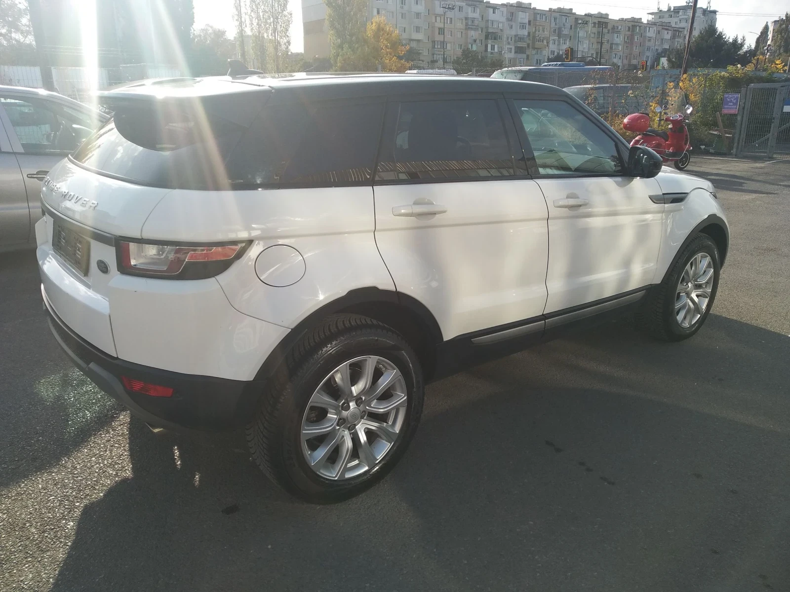 Land Rover Range Rover Evoque 2.0 TDI  4x4 9 СК. - изображение 8