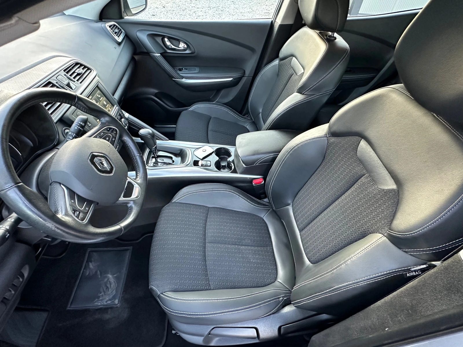 Renault Kadjar 1.5DCI* AVTOMAT* LED* NAVI - изображение 10