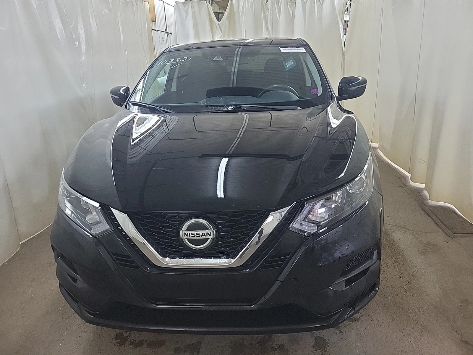 Nissan Qashqai * S * CARFAX * ОПЦИЯ ЗА ФИНАНСИРАНЕ  - изображение 2
