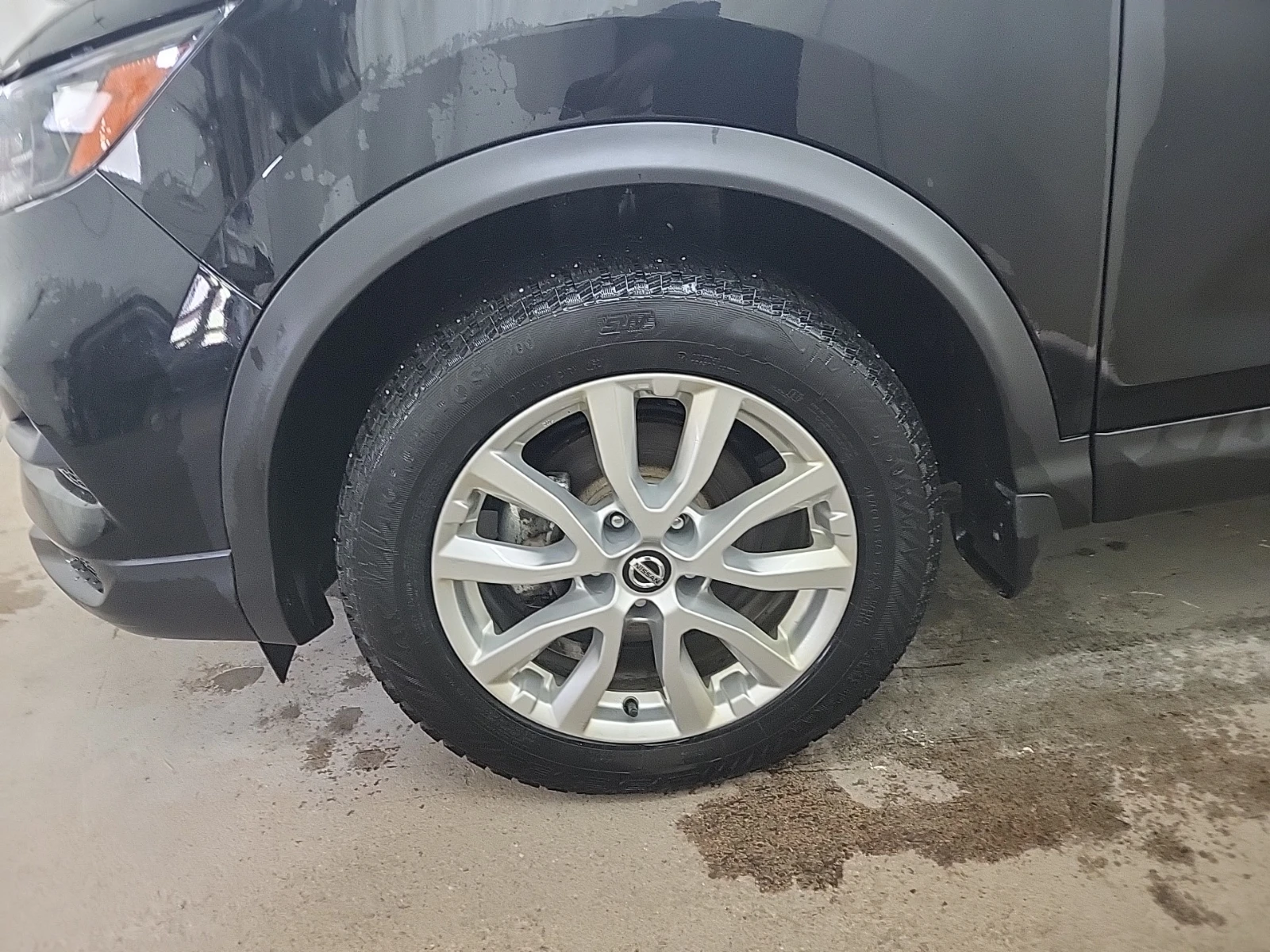 Nissan Qashqai * S * CARFAX * ОПЦИЯ ЗА ФИНАНСИРАНЕ  - изображение 9