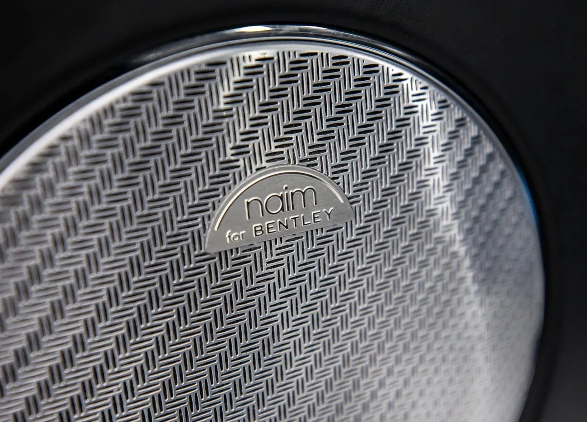 Bentley Bentayga 4.0 V8 AWD | Mobile.bg   11