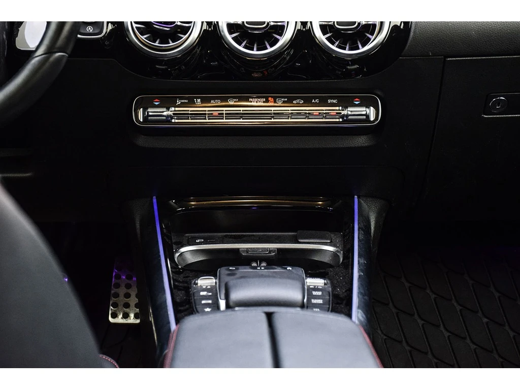 Mercedes-Benz GLA 250 AMG PACK * * CARFAX * *   * *  | Mobile.bg   14