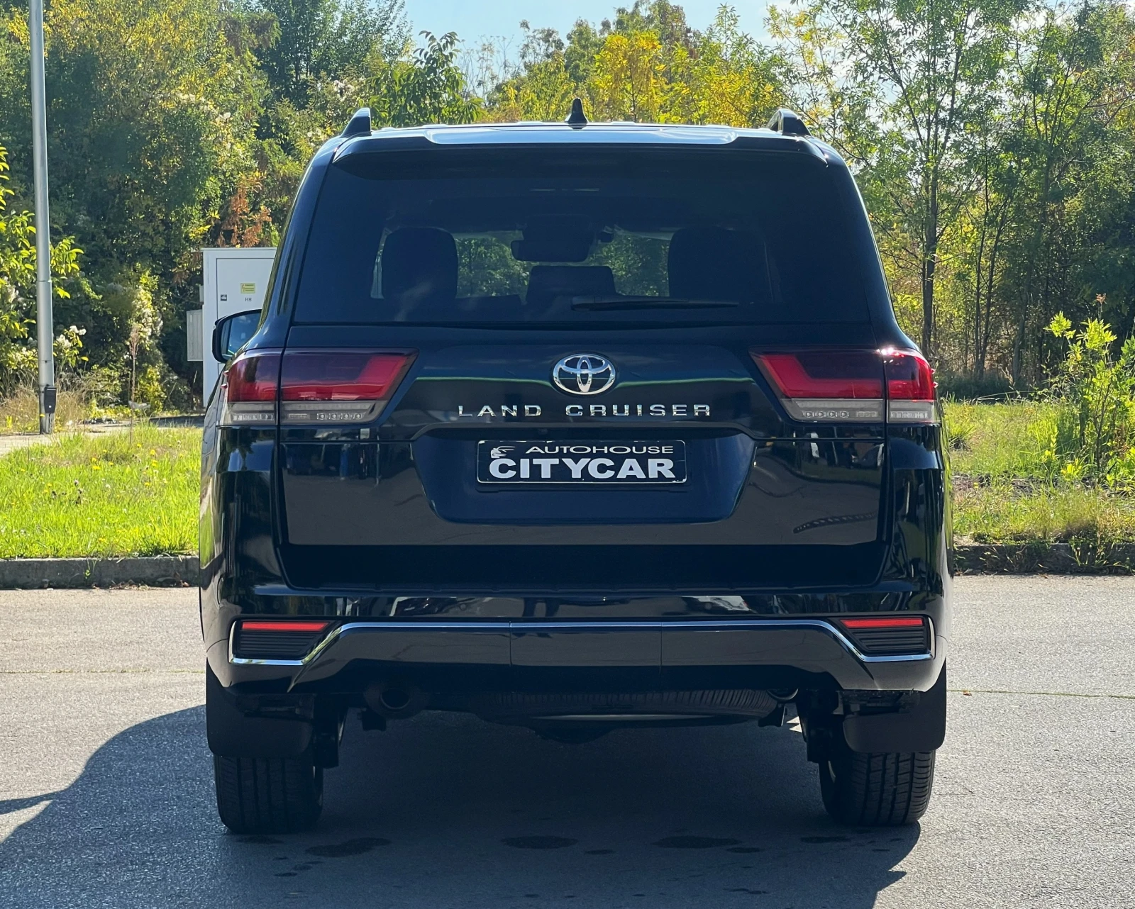 Toyota Land cruiser 300/ PREMIUM /JBL/HEAD UP/ ������� | Mobile.bg � ����������� 5