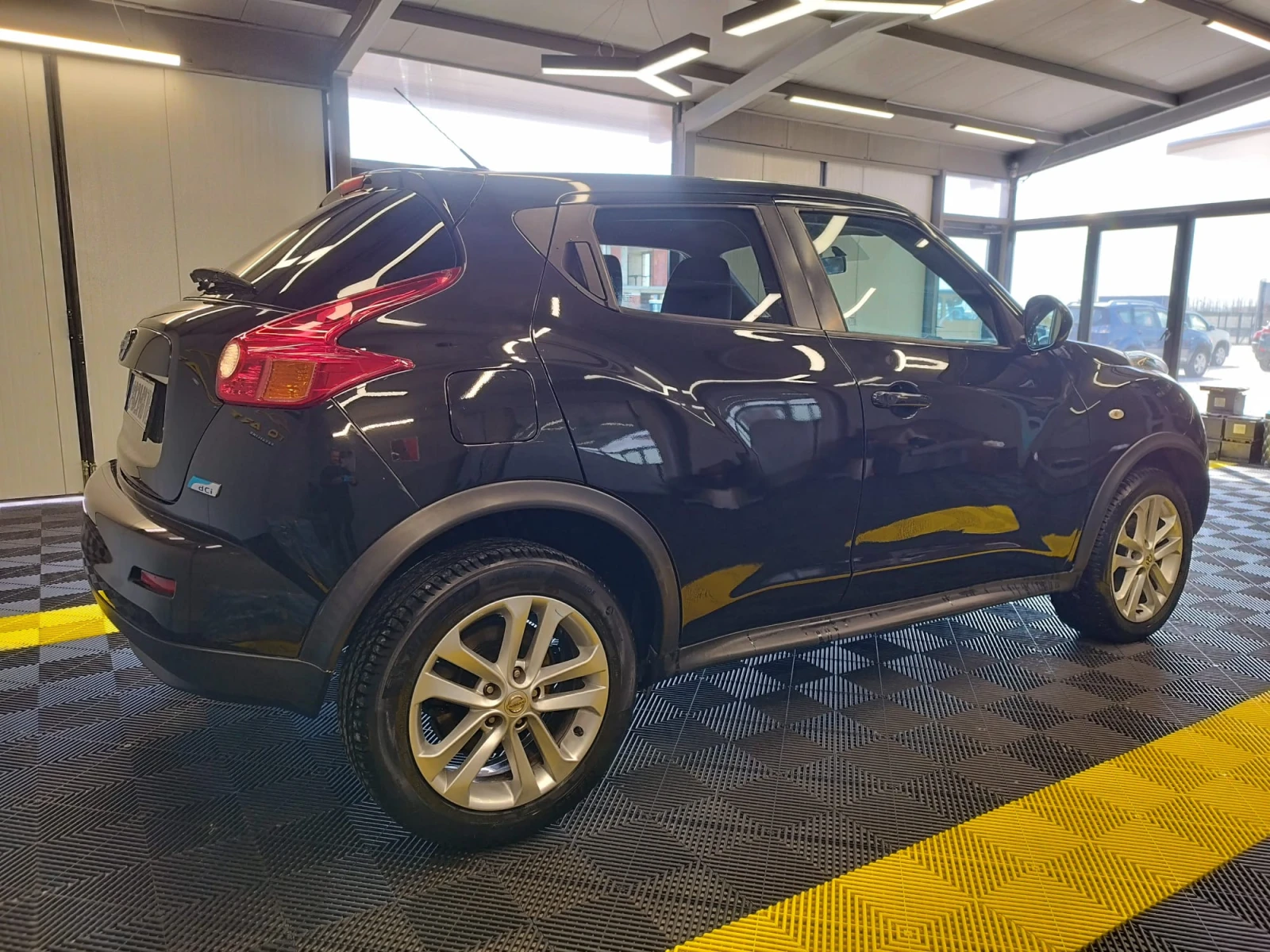 Nissan Juke 1.5DCI , снимка 5 - Автомобили и джипове - 53812424