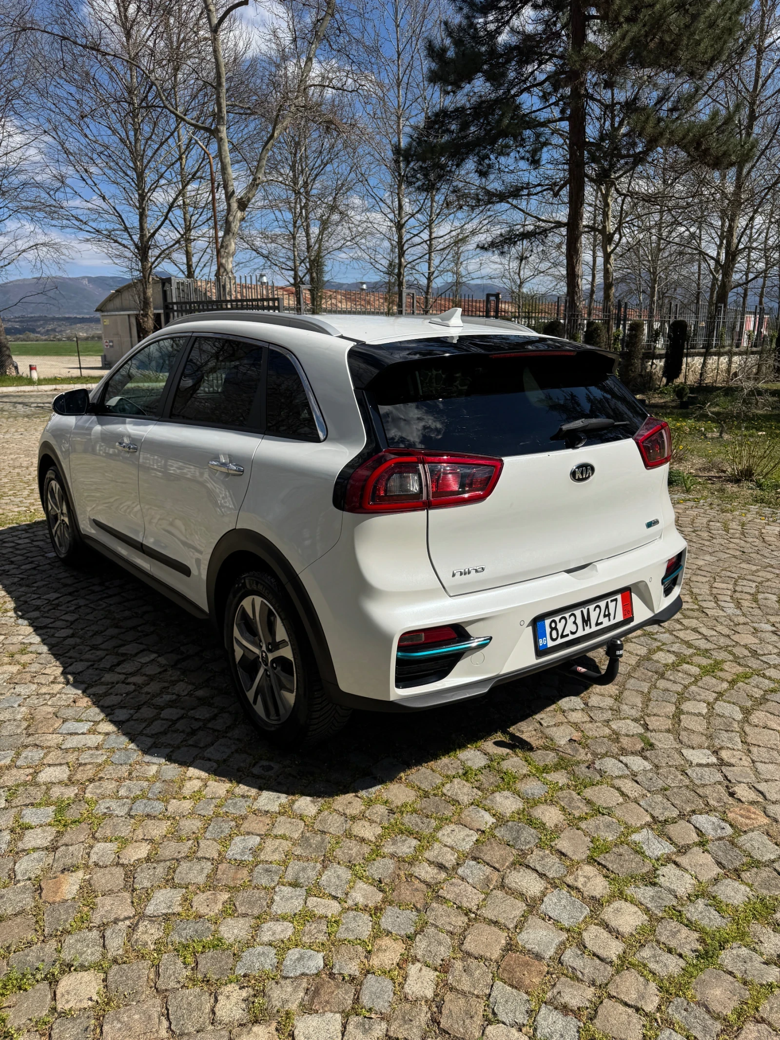 Kia Niro 64kwh SOH100%, снимка 6 - Автомобили и джипове - 54158512