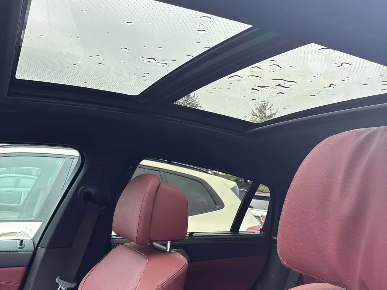 BMW X6 * XDRIVE40I * PANO * H/K * ОБДУХВАНЕ * , снимка 14 - Автомобили и джипове - 54568881