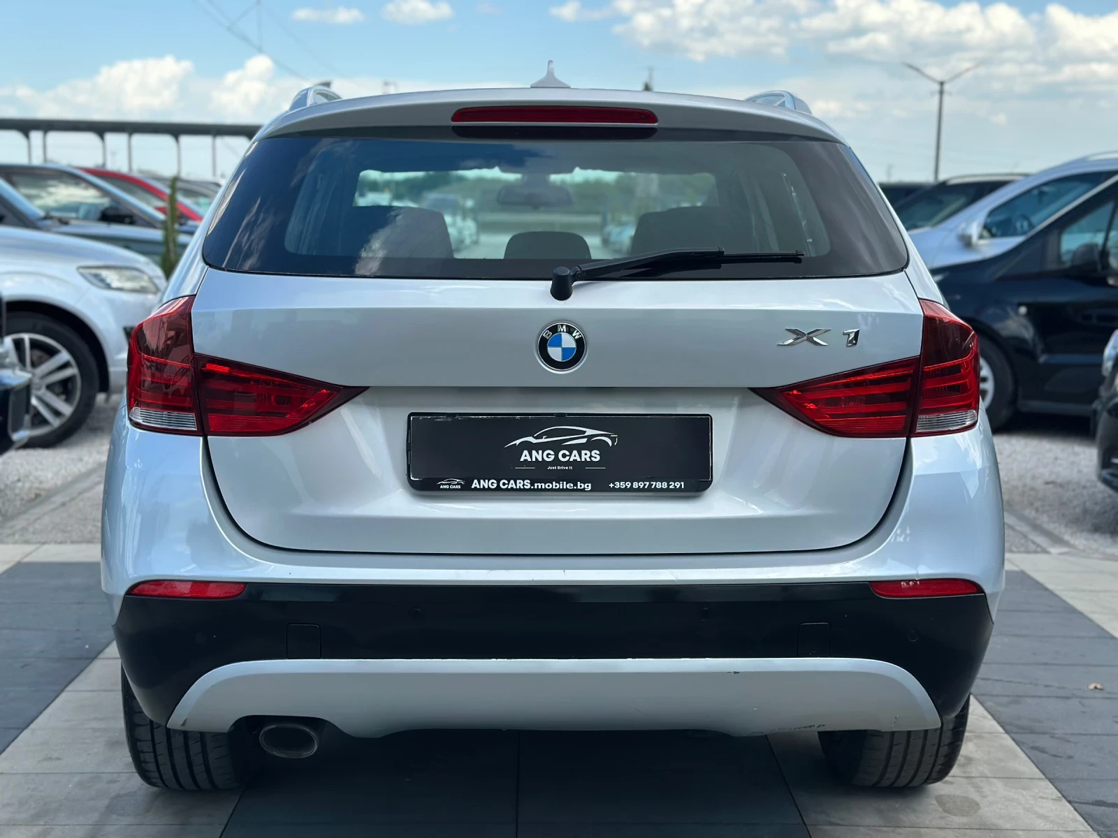 BMW X1 * 2.0* xDrive* Автоматик* Сервизна История* , снимка 8 - Автомобили и джипове - 54605951