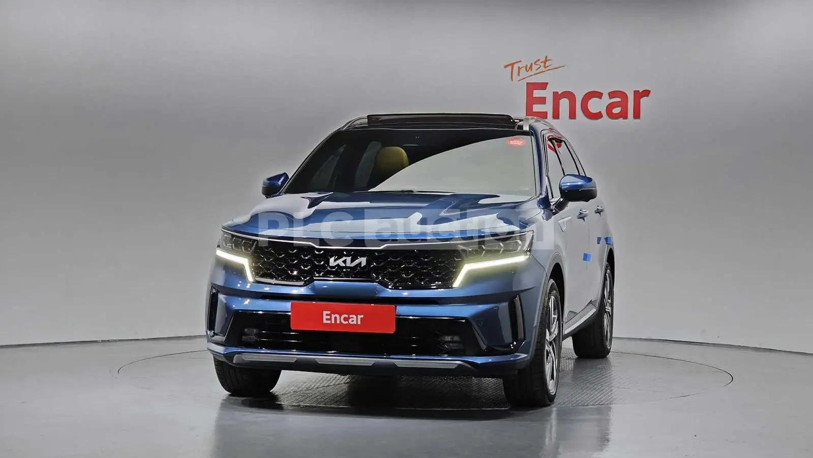 Kia Sorento * SIGNATURE* AWD* DIS* 360* HUD* ОБДУХВАНЕ* , снимка 3 - Автомобили и джипове - 55138740