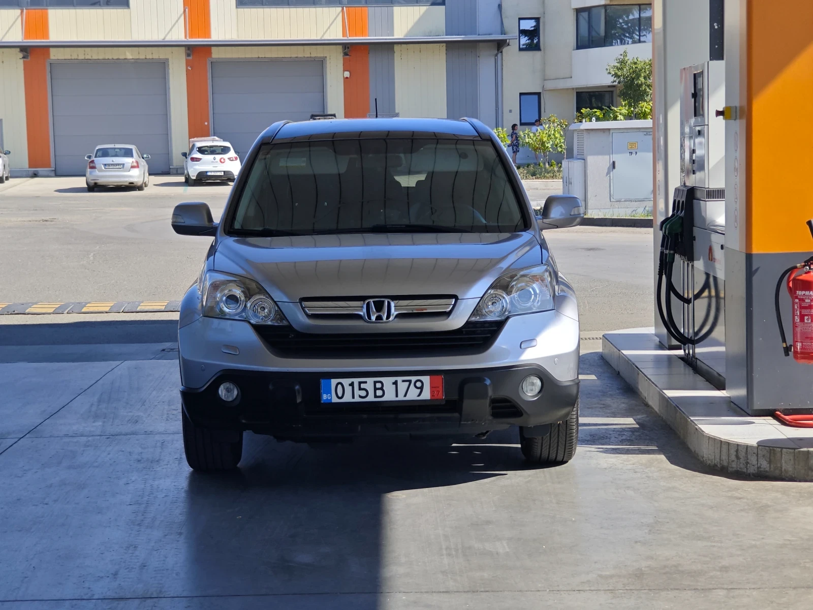 Honda Cr-v 2.0-Exequtive-CH, снимка 2 - Автомобили и джипове - 55500992