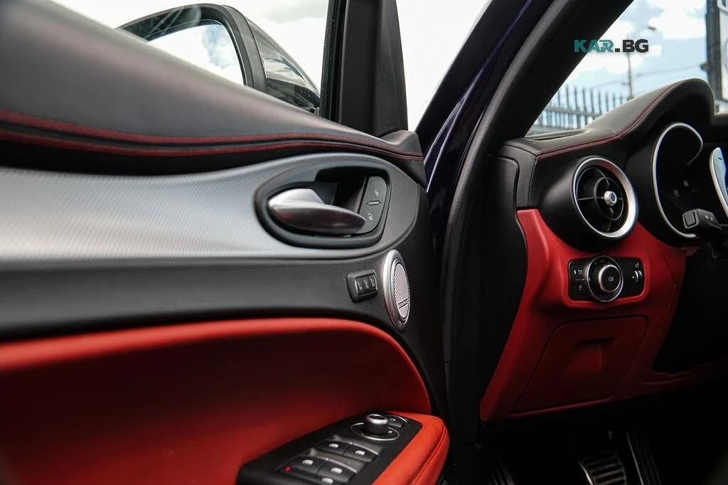 Alfa Romeo Stelvio Ti Sport AWD, снимка 9 - Автомобили и джипове - 56069570