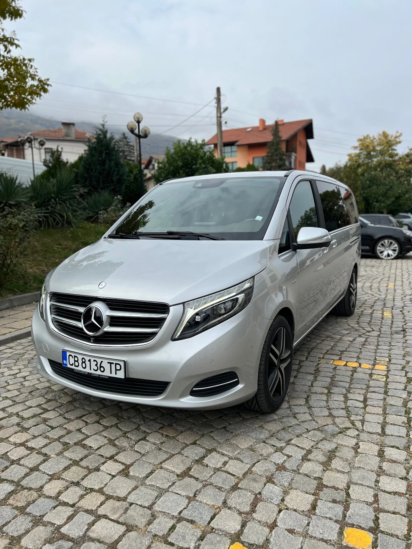 Mercedes-Benz V 250 Avantgarde Edition 1 - изображение 2