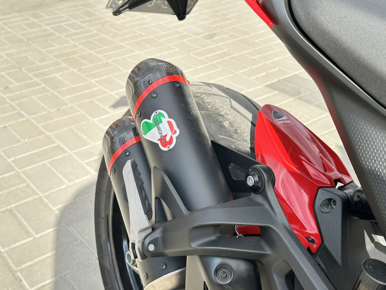 Ducati Monster 937 PLUS, снимка 10 - Мотоциклети и мототехника - 54220417