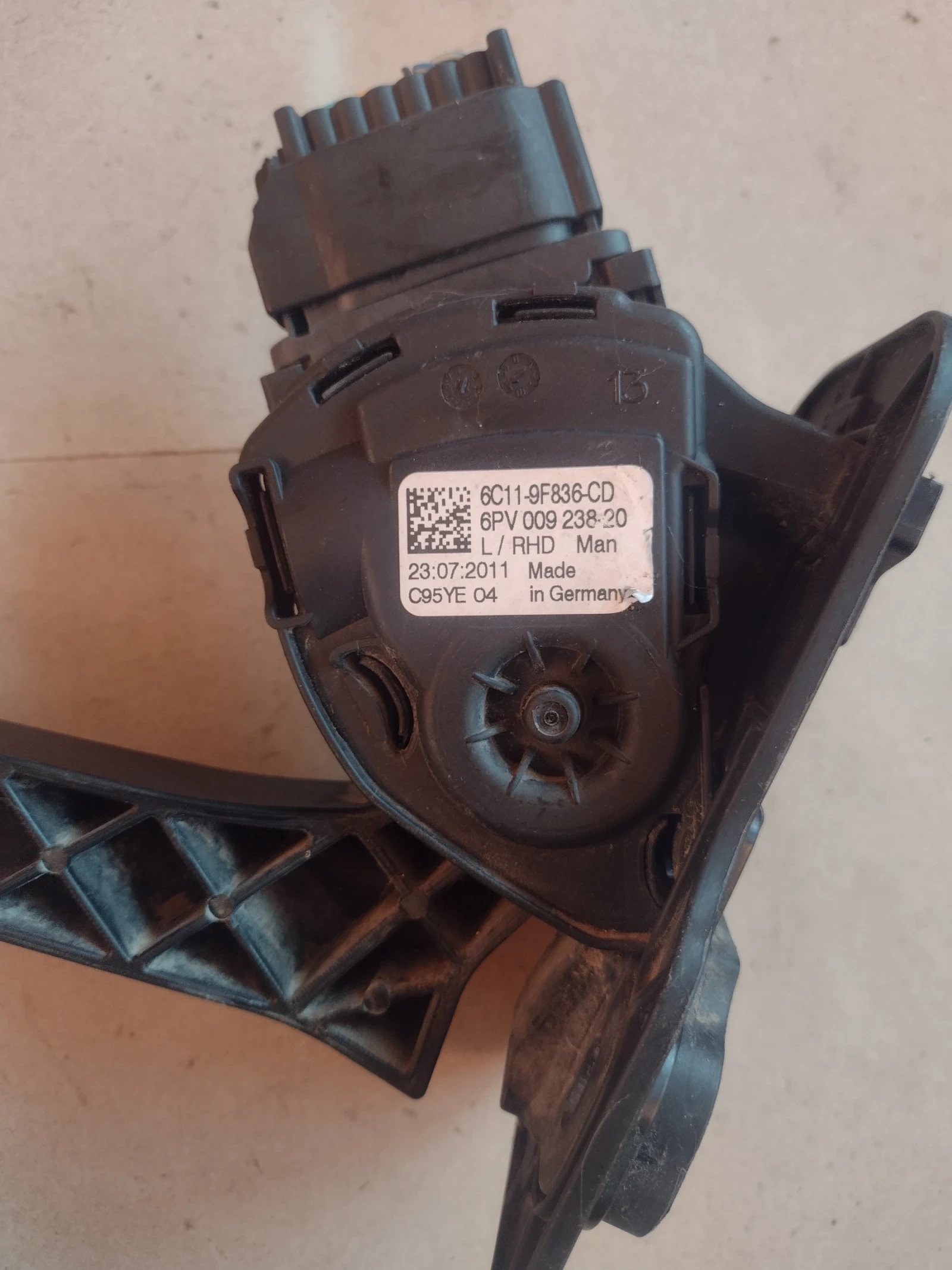 6PV 009 238-20  6PV00923820 ����� ��� FORD TRANSIT  6C119F836CD | Mobile.bg � ����������� 2