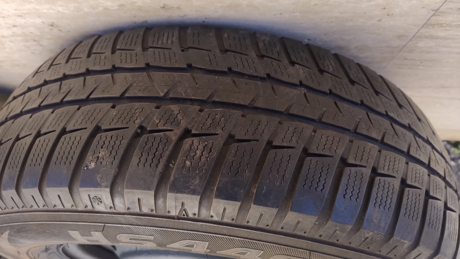 ���� � ������ 215/70R16 �� Toyota Rav4 | Mobile.bg � ����������� 6