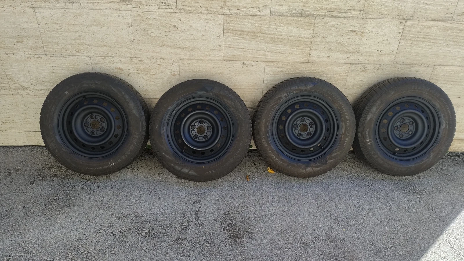 ���� � ������ 215/70R16 �� Toyota Rav4 | Mobile.bg � ����������� 1