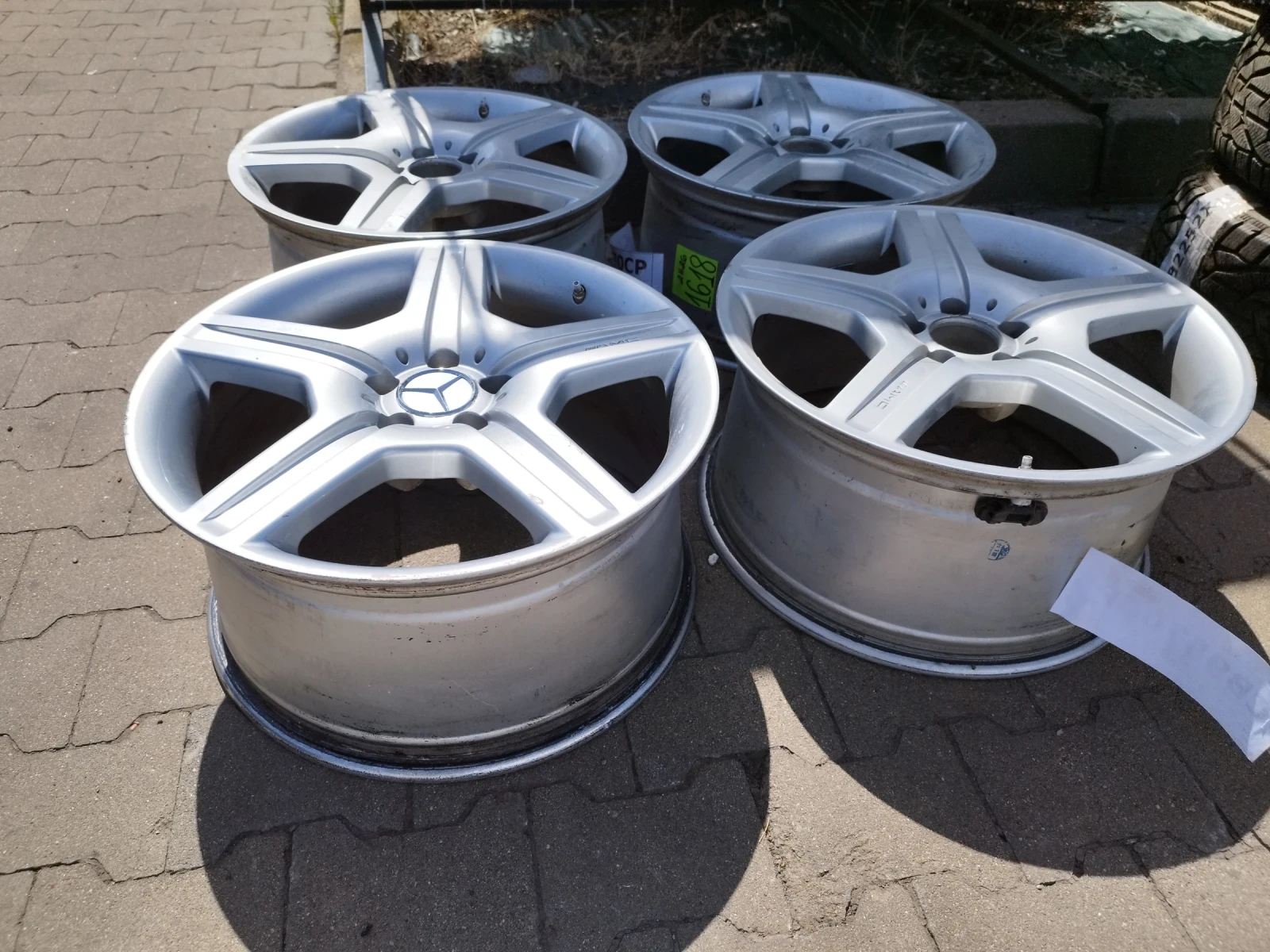 Джанти за Mercedes-Benz, снимка 6 - Гуми и джанти - 55877143