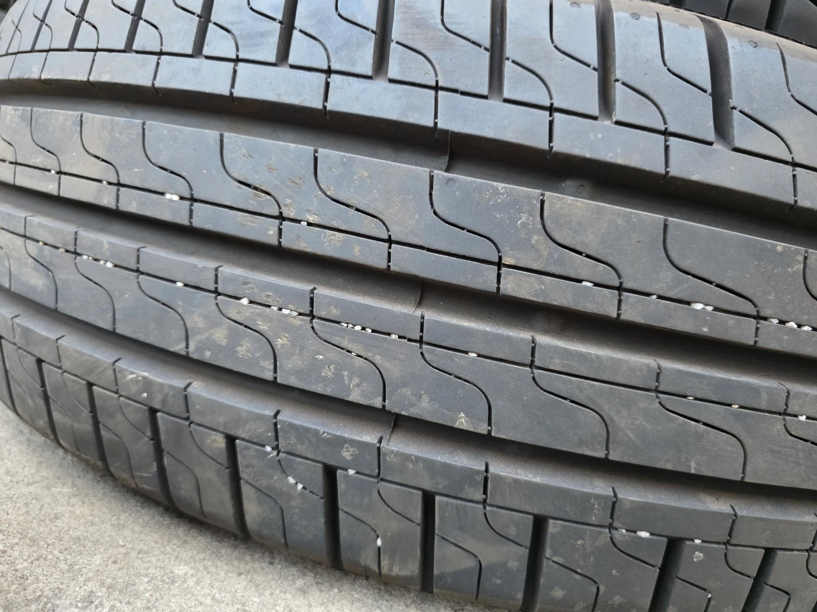 Гуми Летни 215/65R16, снимка 4 - Гуми и джанти - 56731022