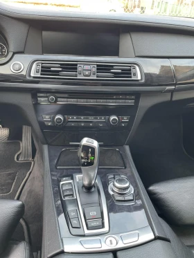 BMW 740 740d Xdrive, снимка 15