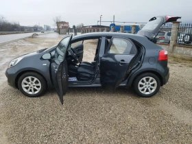 Kia Rio 1.3i 70kc., снимка 9