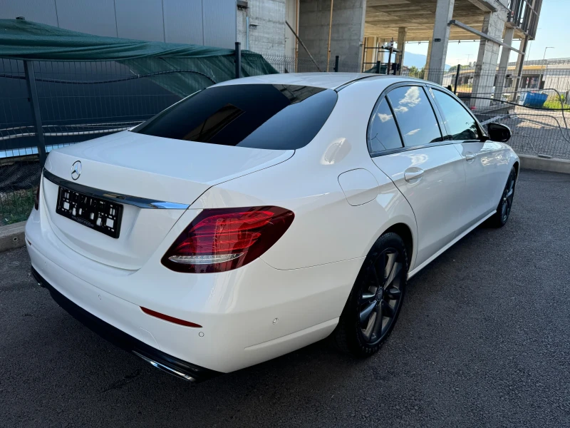 Mercedes-Benz E 220 Avantgarde, E 220 D Diesel 194 HP, 4d, 9G Tronic 9, снимка 3 - Автомобили и джипове - 46659370