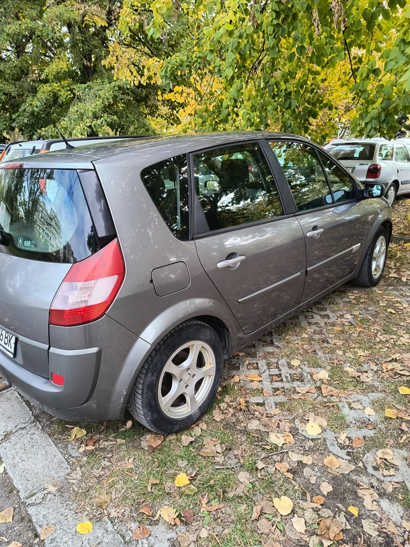 Renault Scenic 1.9 DCI 120к.с., снимка 5 - Автомобили и джипове - 47775999