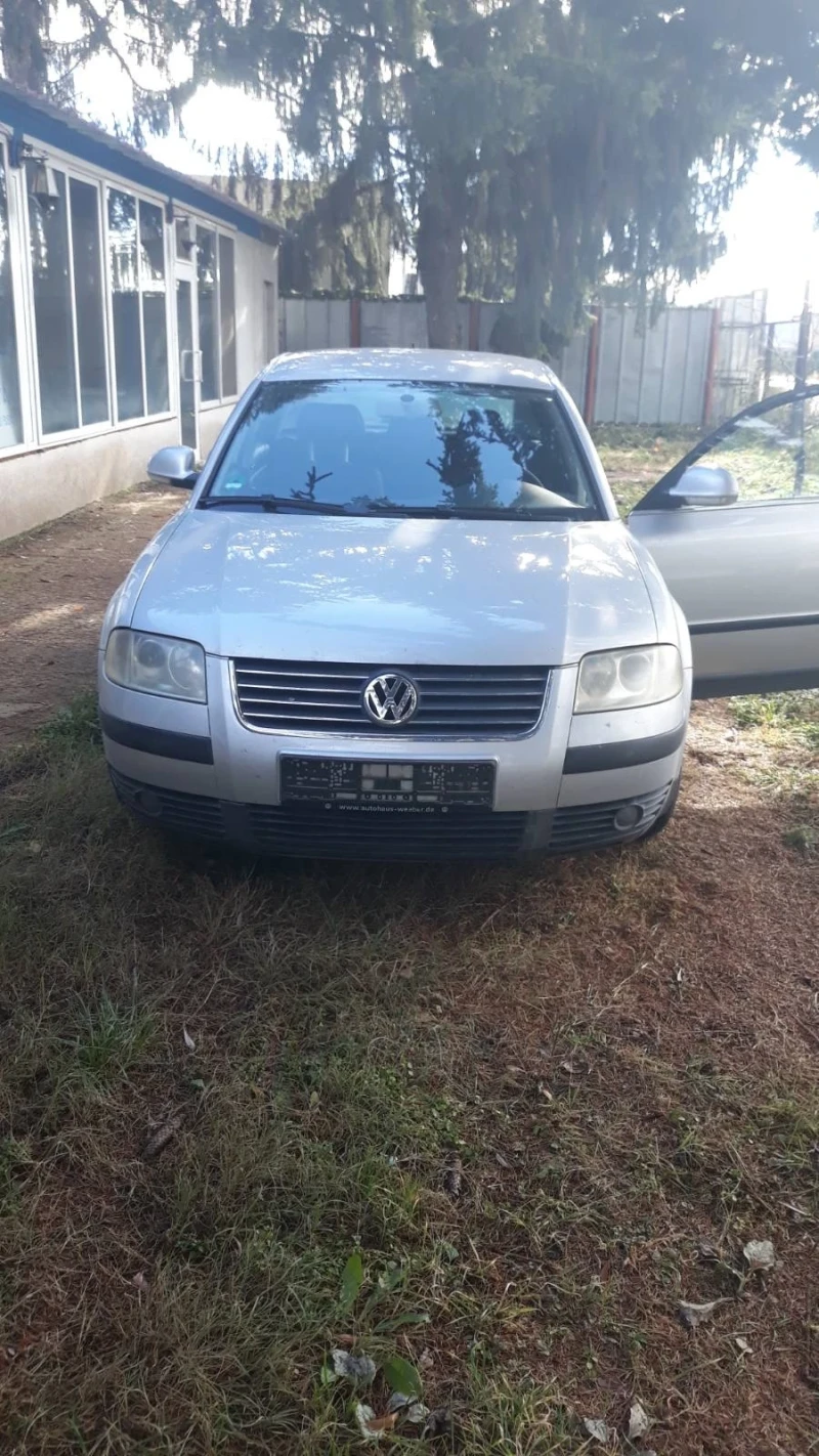 VW Passat 1.9TDI, снимка 1 - Автомобили и джипове - 48077167