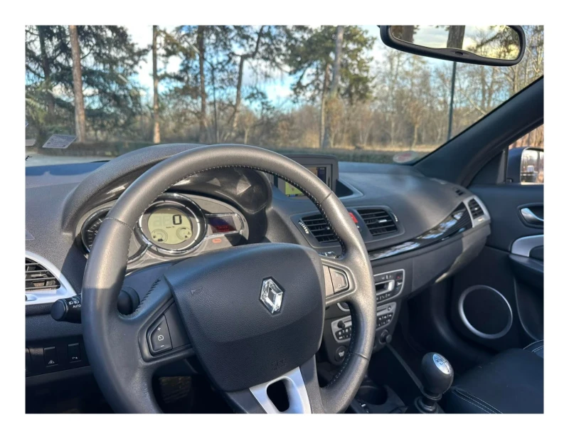 Renault Megane, снимка 10 - Автомобили и джипове - 49522961