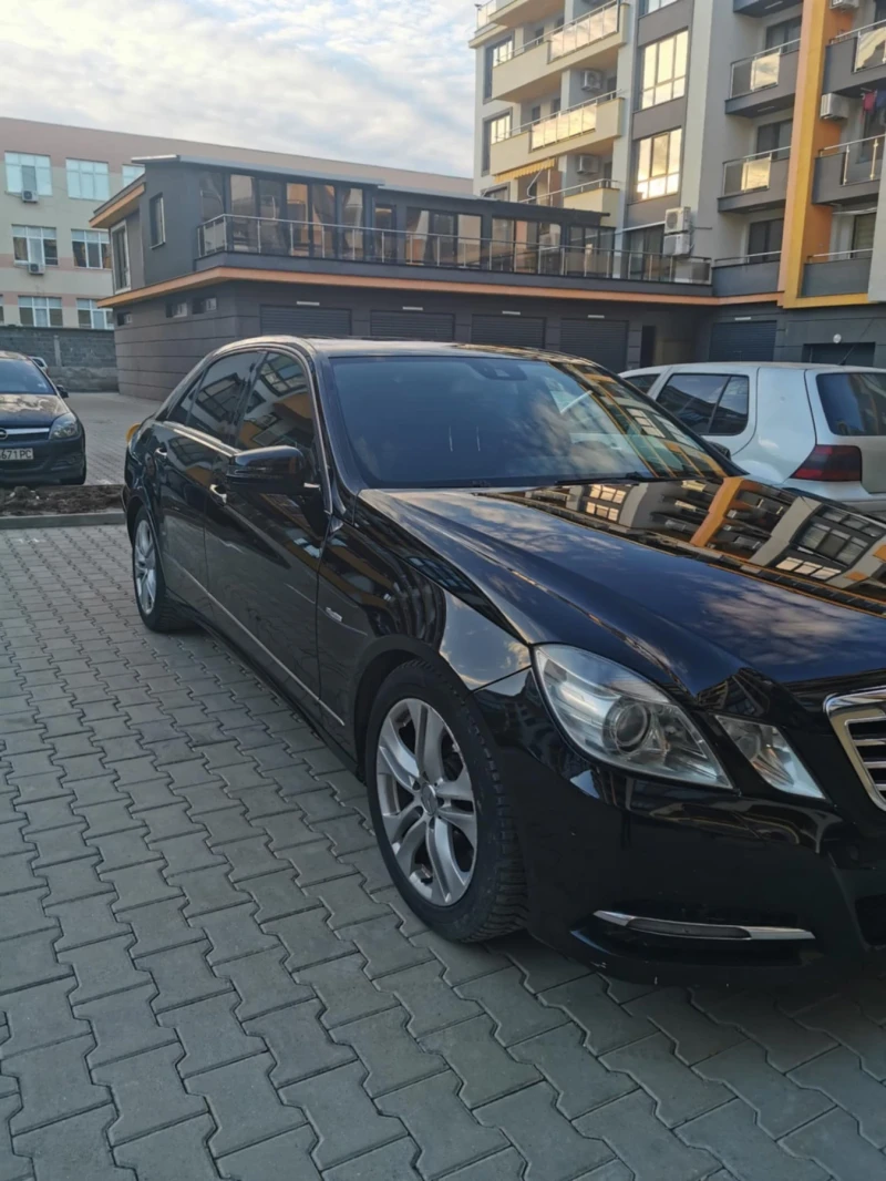 Mercedes-Benz E 300 3.5 CDI , снимка 3 - Автомобили и джипове - 49550638