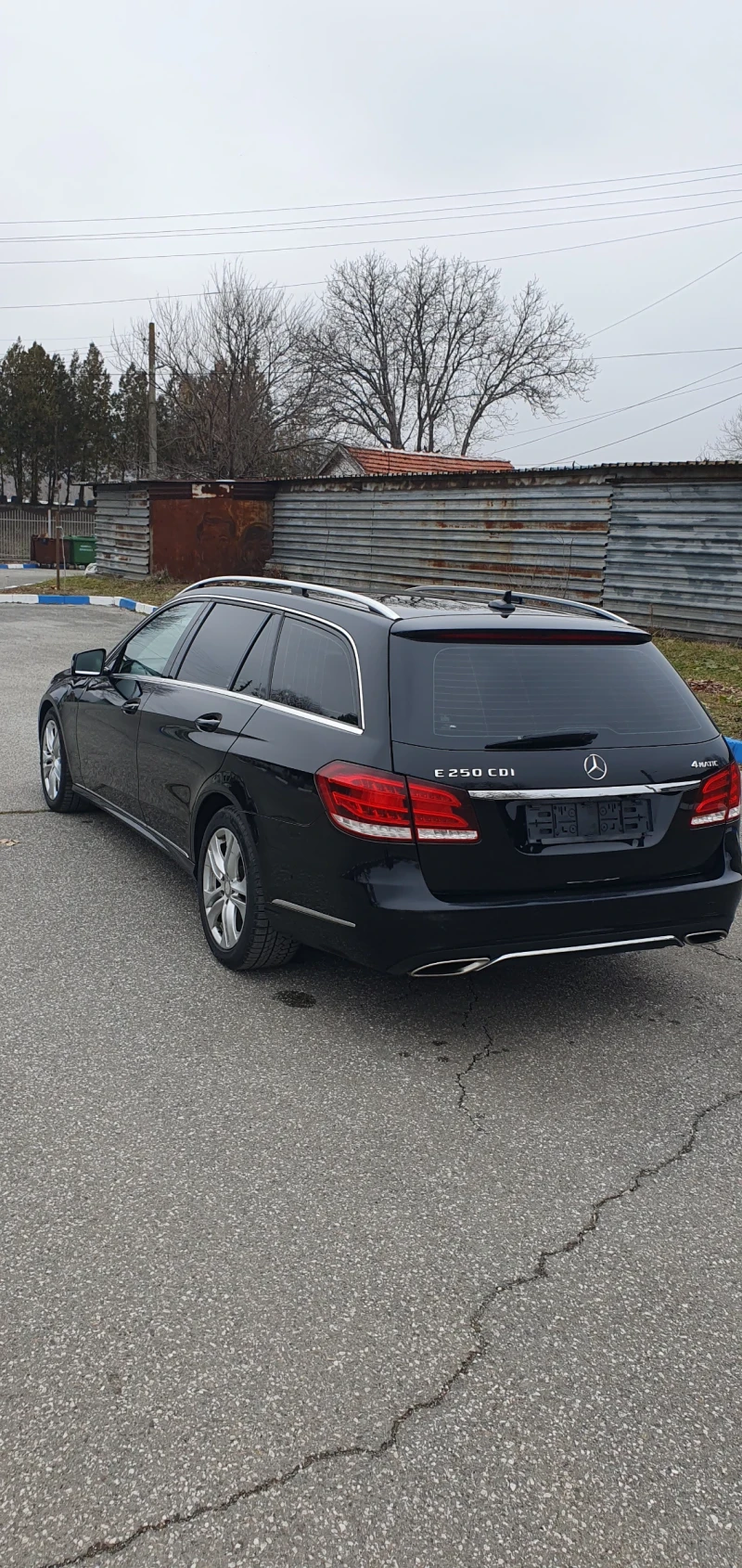 Mercedes-Benz E 250 4 MATIC 7G-Tronic , снимка 3 - Автомобили и джипове - 49505058