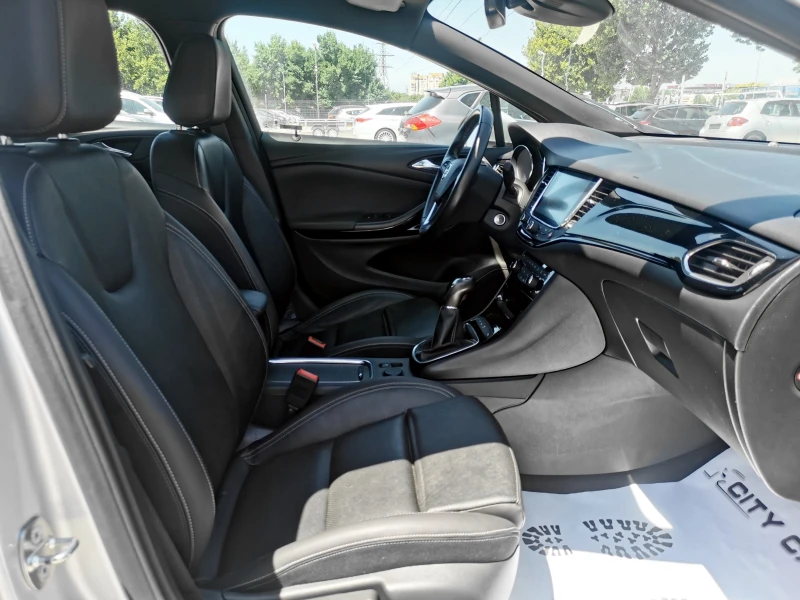 Opel Astra 1.6 CDTi, снимка 14 - Автомобили и джипове - 50902009