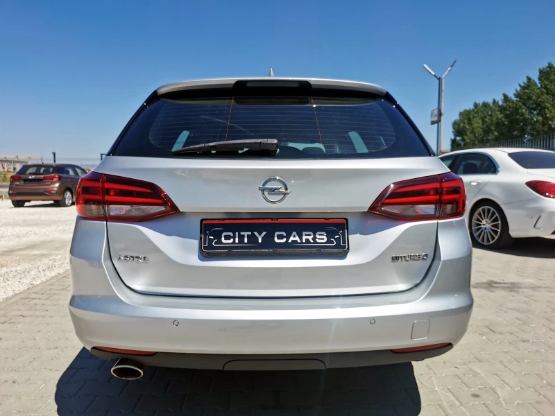 Opel Astra 1.6 CDTi, снимка 8 - Автомобили и джипове - 50902009