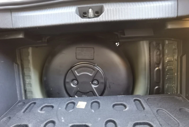 Opel Corsa B/GPL 2010 1.2 КЛИМАТИК , снимка 11 - Автомобили и джипове - 51481138