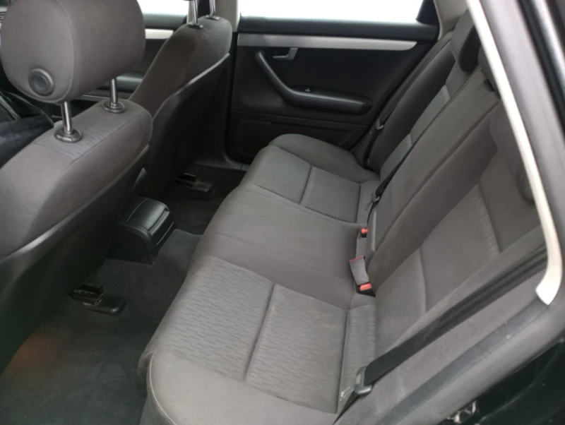 Audi A4 2, 0 TDI Quattro , снимка 11 - Автомобили и джипове - 52101434