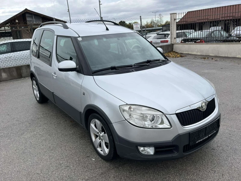 Skoda Roomster SСOUT 1.4I 86кс EURO 4 КЛИМАТРОНИК , снимка 3 - Автомобили и джипове - 52201039