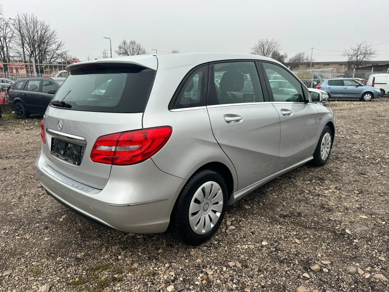 Mercedes-Benz B 180 1.6Ti 122kc NAVI TOPPPPP, снимка 5 - Автомобили и джипове - 52875288