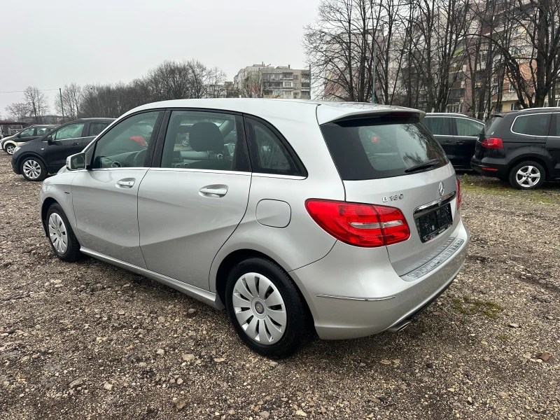 Mercedes-Benz B 180 1.6Ti 122kc NAVI TOPPPPP, снимка 3 - Автомобили и джипове - 52875288