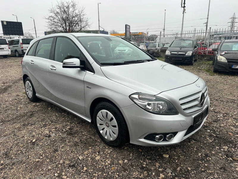 Mercedes-Benz B 180 1.6Ti 122kc NAVI TOPPPPP, снимка 7 - Автомобили и джипове - 52875288