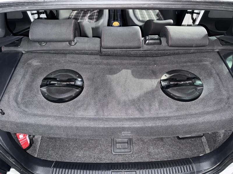 VW Polo, снимка 13 - Автомобили и джипове - 52931734